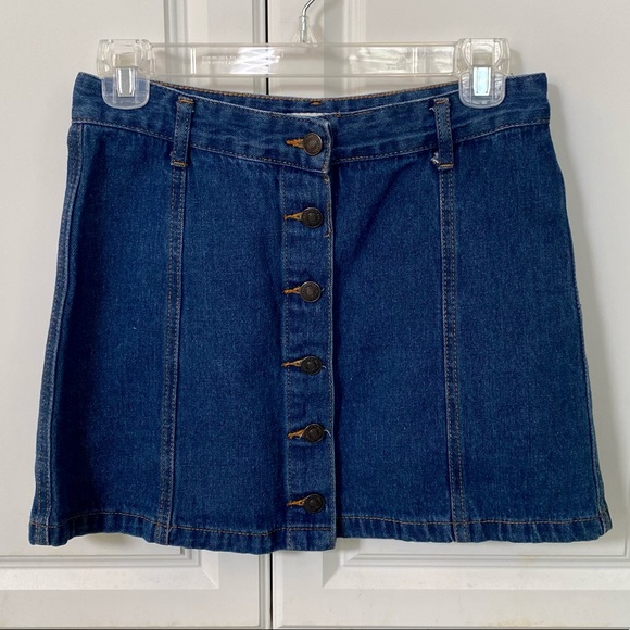 Forever 21 - Denim Button Down Skirt - Only worn once! - Picture 4 of 8